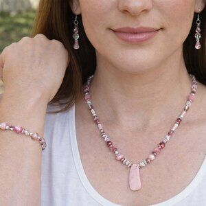 Hand Crafted Genuine Rose Quartz Freshwater Pearls Necklace Earring Set Boho